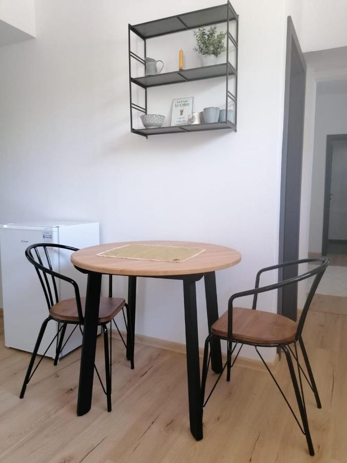 Apartment Dubnica Prejta 3 Dubnica nad Váhom Esterno foto